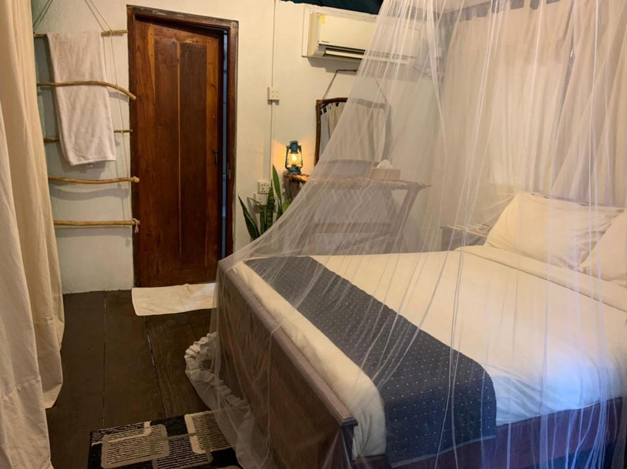 Camp Leopard - Yala Safari Glamping Hotel Ngoại thất bức ảnh
